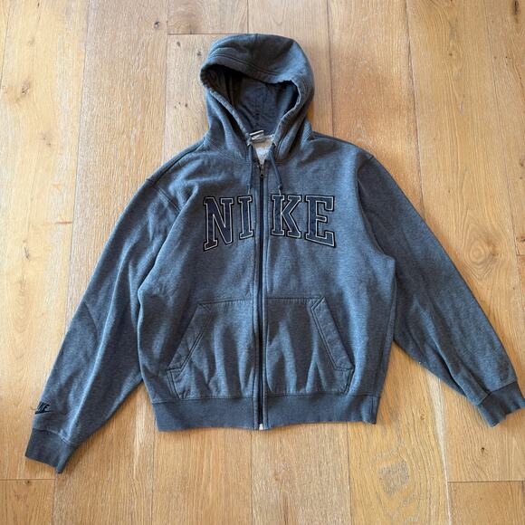 Vintage Nike Sportswear Grey Spellout Zip Up Distressed Size M - Picture 1 of 6